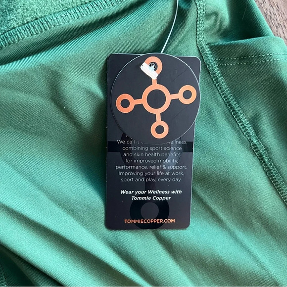 NWT Tommie Copper Adjustable Back Support Capri Lengthh Leggings Size XL - Picture 6 of 8